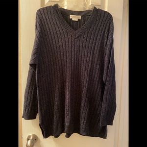 Cashmere sweater with silver tone